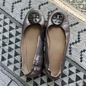 Tory Burch Metallic Pewter Logo Ballet Flats